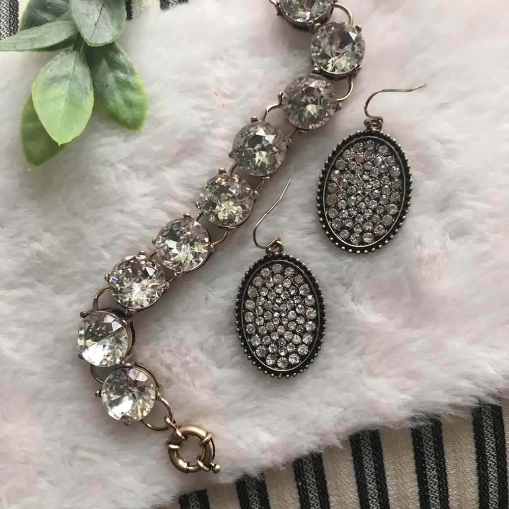 Crystal Link Bracelet And Dangle Crystal Earrings